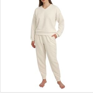 NEW Lands End Women’s Cozy Quilted V-Neck Sweatshirt & Jogger Set - Cream